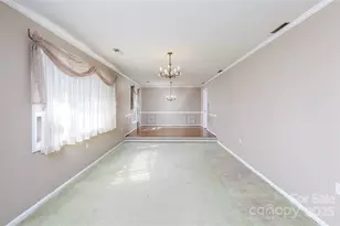 466 Shiloh Church Rd, Hickory, NC 28601 - Photo 8