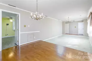 466 Shiloh Church Rd, Hickory, NC 28601 - Photo 10