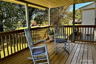 4689 Lakeview Acres Rd, Valdese, NC 28690 - Photo 6