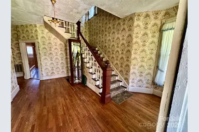 4689 Lakeview Acres Road, Valdese, NC 28690 - Photo 10