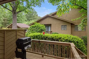 502 Spanish Oak Ln, Hendersonville, NC 28791 - Photo 4