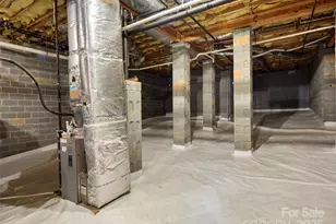 502 Spanish Oak Ln, Hendersonville, NC 28791 - Photo 32