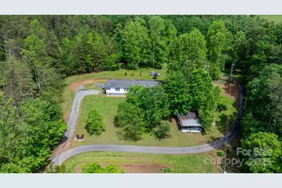 4375 Fox Road, Lenoir, NC 28645 - Photo 8