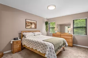 304 Abbey Cir, Asheville, NC 28805 - Photo 10