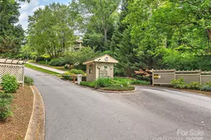 304 Abbey Cir, Asheville, NC 28805 - Photo 16