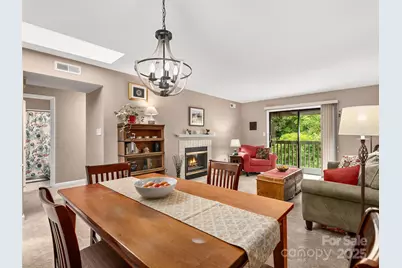 304 Abbey Circle, Asheville, NC 28805 - Photo 6