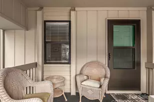 304 Abbey Cir, Asheville, NC 28805 - Photo 2