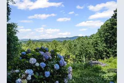 837 California Avenue, Marion, NC 28752 - Photo 2