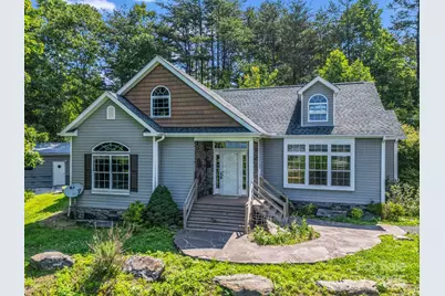 837 California Avenue, Marion, NC 28752 - Photo 1