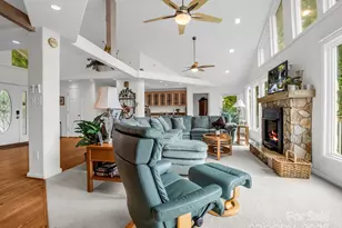 698 Youngs Mountain Dr, Lake Lure, NC 28746 - Photo 14