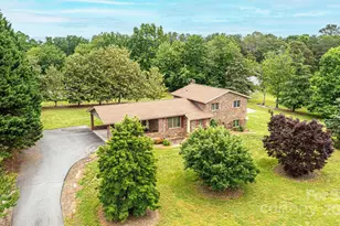 3020 Doc Pugh Rd, Connelly Springs, NC 28612 - Photo 2