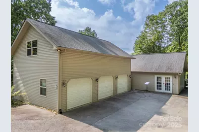 2 Candlestick Drive, Zirconia, NC 28790 - Photo 38