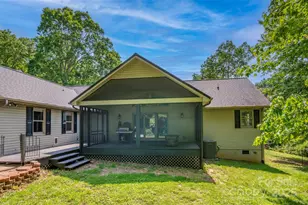 2 Candlestick Dr, Zirconia, NC 28790 - Photo 36