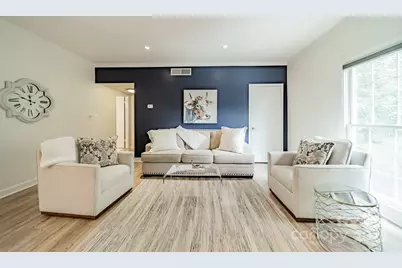 5927 Quail Hollow Road #H, Charlotte, NC 28210 - Photo 2