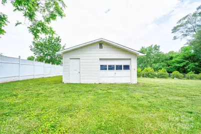 800 Charles Road, Shelby, NC 28150 - Photo 4