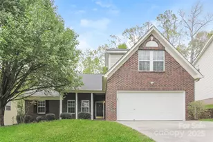 4409 Lenox Hill Pl, Charlotte, NC 28269 - Photo 2