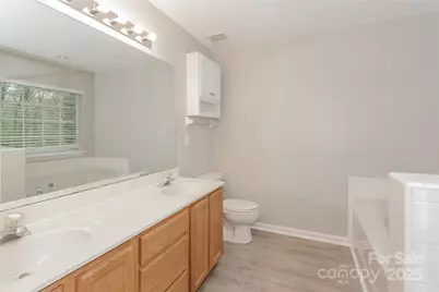 4409 Lenox Hill Place, Charlotte, NC 28269 - Photo 10