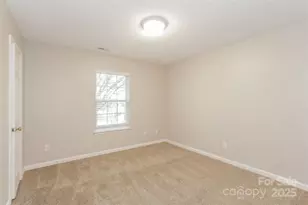 4409 Lenox Hill Pl, Charlotte, NC 28269 - Photo 12