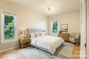 13 Rosscraggon Dr, Asheville, NC 28803 - Photo 18