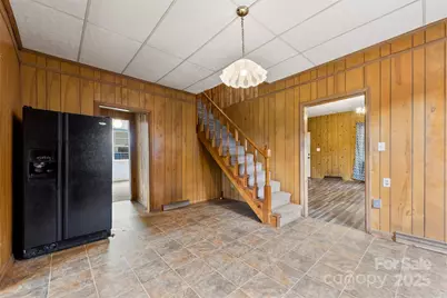 217 S Highland Street, Gastonia, NC 28052 - Photo 8