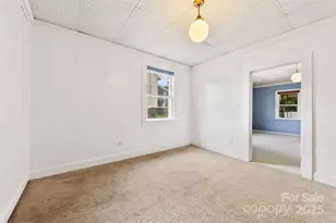 217 S Highland St, Gastonia, NC 28052 - Photo 12