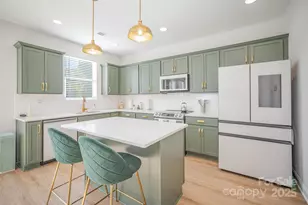 320 Lawrence Gray Rd, Charlotte, NC 28262 - Photo 6