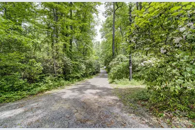 140 Old Ccc Road, Hendersonville, NC 28739 - Photo 26