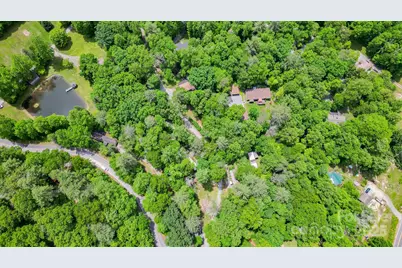 140 Old Ccc Road, Hendersonville, NC 28739 - Photo 2