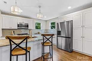 162 Courtland Pl, Asheville, NC 28801 - Photo 10