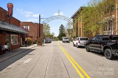 14518 Big Laurel Road, Mars Hill, NC 28754 - Photo 8