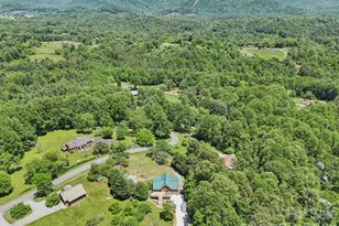 65 E Dream St, Hendersonville, NC 28792 - Photo 38