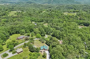 65 E Dream St, Hendersonville, NC 28792 - Photo 38