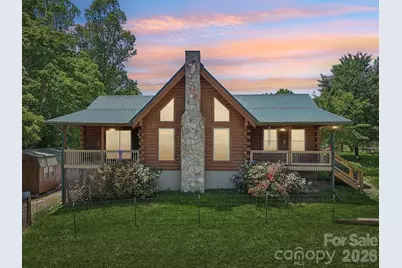 65 E Dream Street, Hendersonville, NC 28792 - Photo 2