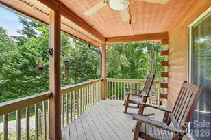 65 E Dream St, Hendersonville, NC 28792 - Photo 14