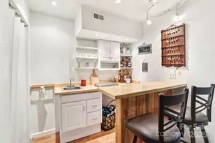 65 E Dream St, Hendersonville, NC 28792 - Photo 22