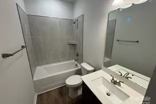 4750 Lakeview Road N, Charlotte, NC 28216 - Photo 32