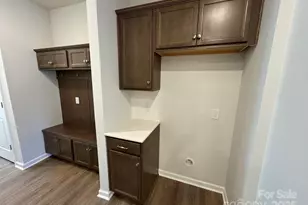 4750 Lakeview Road N, Charlotte, NC 28216 - Photo 20