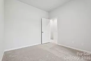 4750 Lakeview Road N, Charlotte, NC 28216 - Photo 16