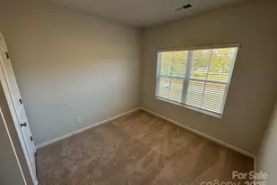 4750 Lakeview Road N, Charlotte, NC 28216 - Photo 30