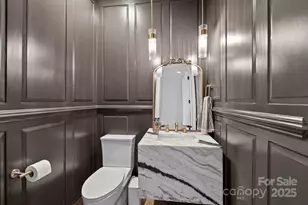 1625 Bibury Ln, Charlotte, NC 28211 - Photo 14