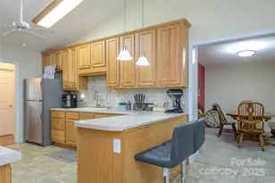 174 Allen Paul Dr, Hendersonville, NC 28791 - Photo 16