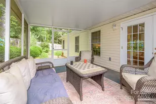 174 Allen Paul Dr, Hendersonville, NC 28791 - Photo 34