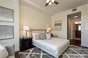 300 W 5th St, Charlotte, NC 28202 - Photo 6