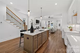 9109 Maybry Pk St, Charlotte, NC 28212 - Photo 8