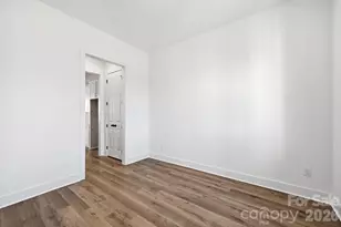 9109 Maybry Pk St, Charlotte, NC 28212 - Photo 4