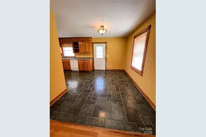 660 Halltown Road, Spruce Pine, NC 28777 - Photo 10
