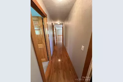 660 Halltown Road, Spruce Pine, NC 28777 - Photo 16