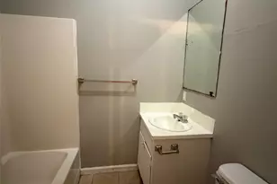 304 Kristin Ln, Hudson, NC 28638 - Photo 2