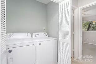 8005 Horse Chestnut Ln, Charlotte, NC 28277 - Photo 20