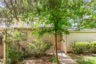 8005 Horse Chestnut Ln, Charlotte, NC 28277 - Photo 4